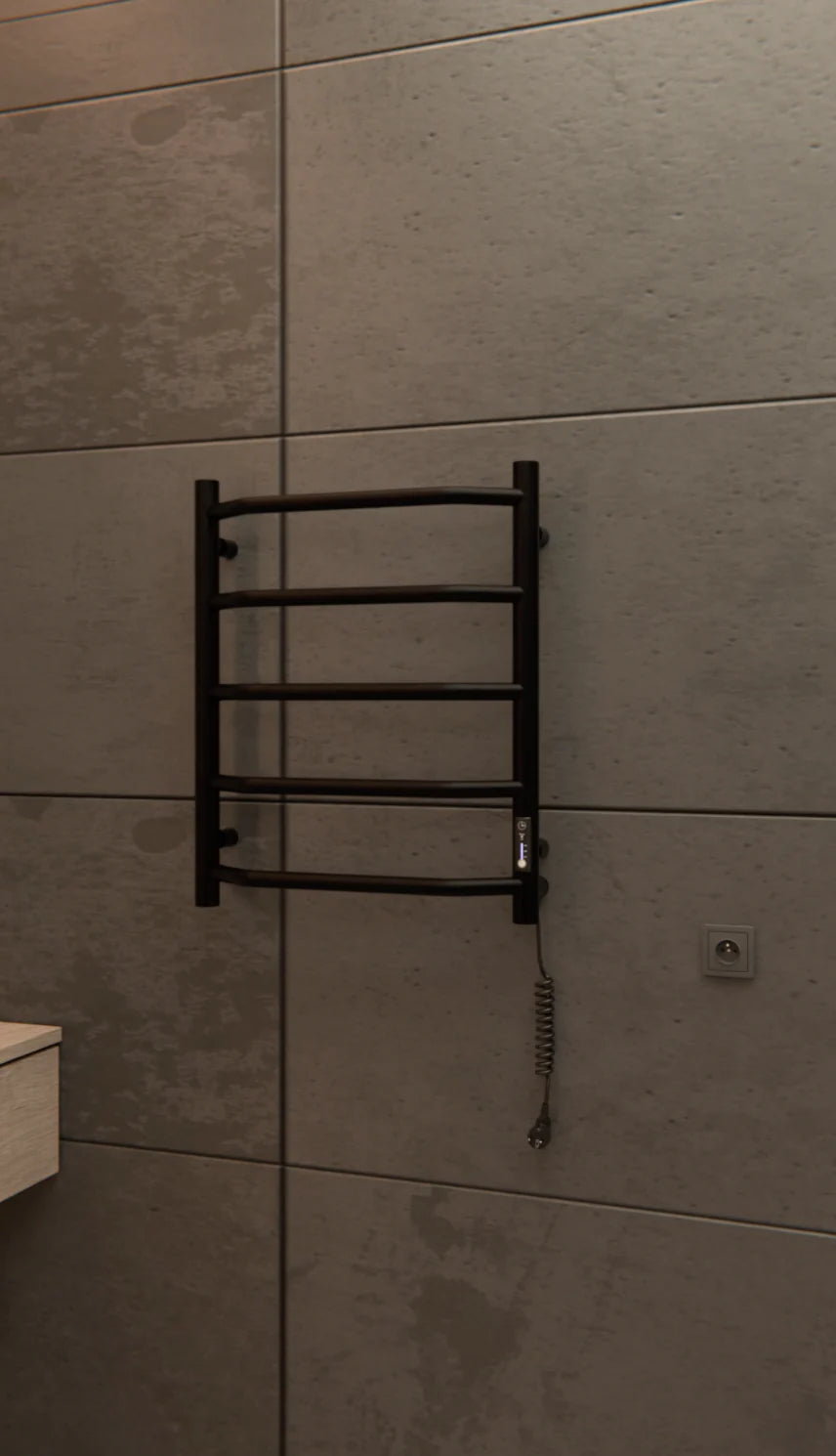 Trapezium 5 Black