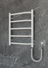 Load image into Gallery viewer, Trapezium 5 White
 фото 2